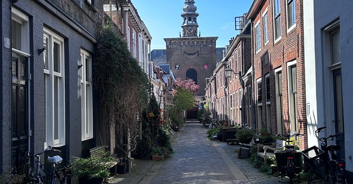 Exploring Dutch Wedding Traditions in Haarlem