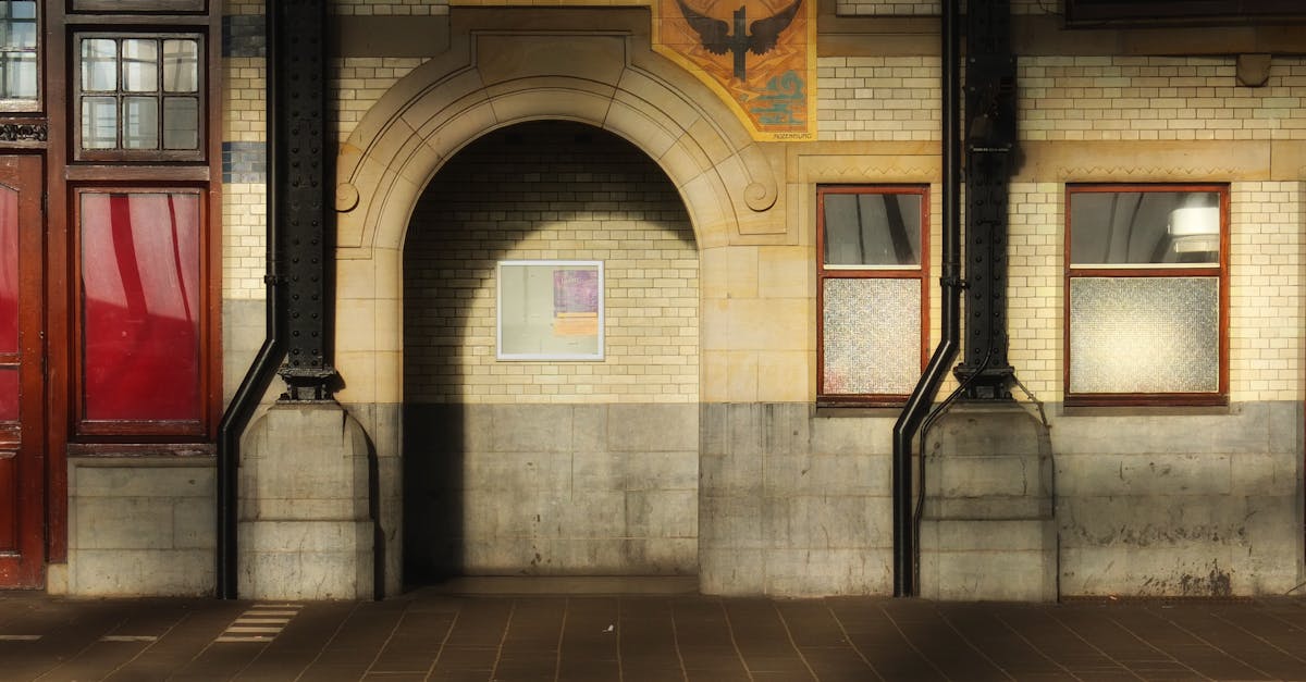 The Interplay of Dutch Art Movements and Cultural Identity